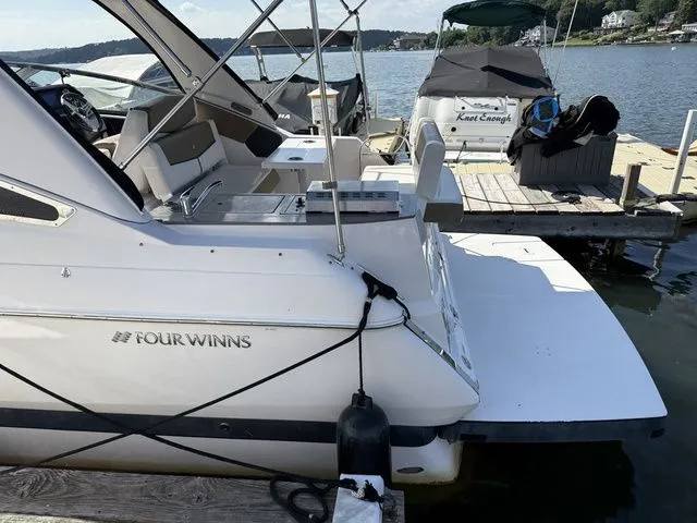 Slide: The Image of Four Winns V275 2016 - 6