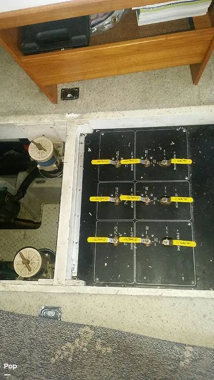 Slide: The Image of Bayliner 4587 Cockpit Motor Yacht 1995 - 2724401