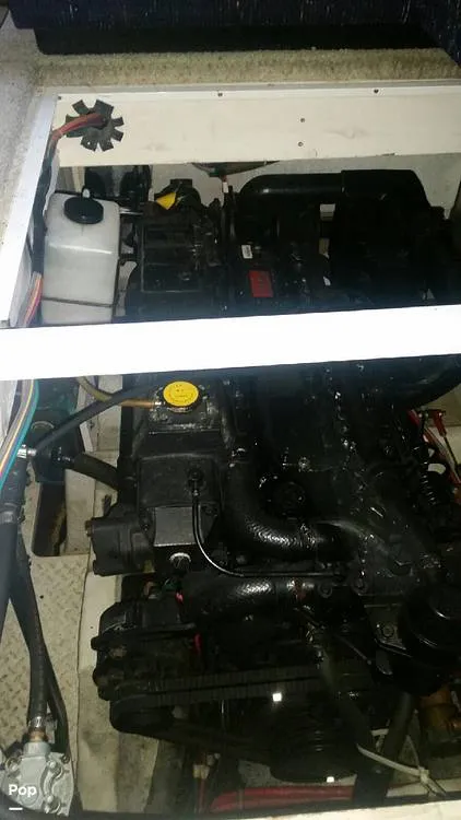 Slide: The Image of Bayliner 4587 Cockpit Motor Yacht 1995 - 2724403