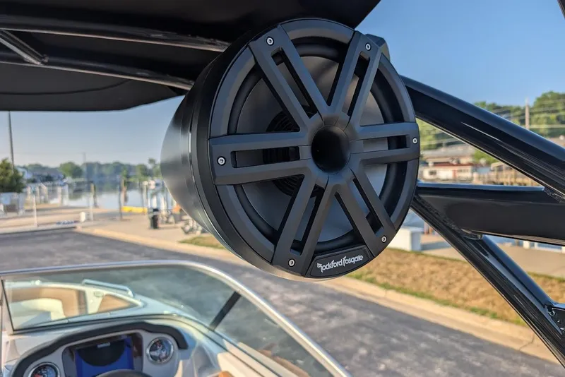 Slide: The Image of Rockford Fosgate speaker on 2023 Chaparral 23 SSi boat, dockside view. - 20