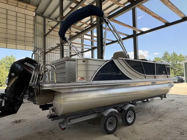 Slide: The Image of South Bay 521 CR 2016 - 12