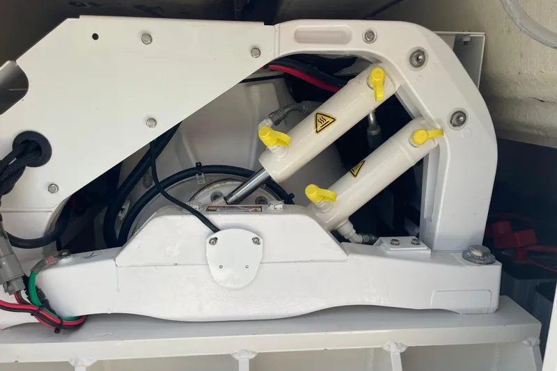 Slide: The Image of 12v SeaKeeper - 27