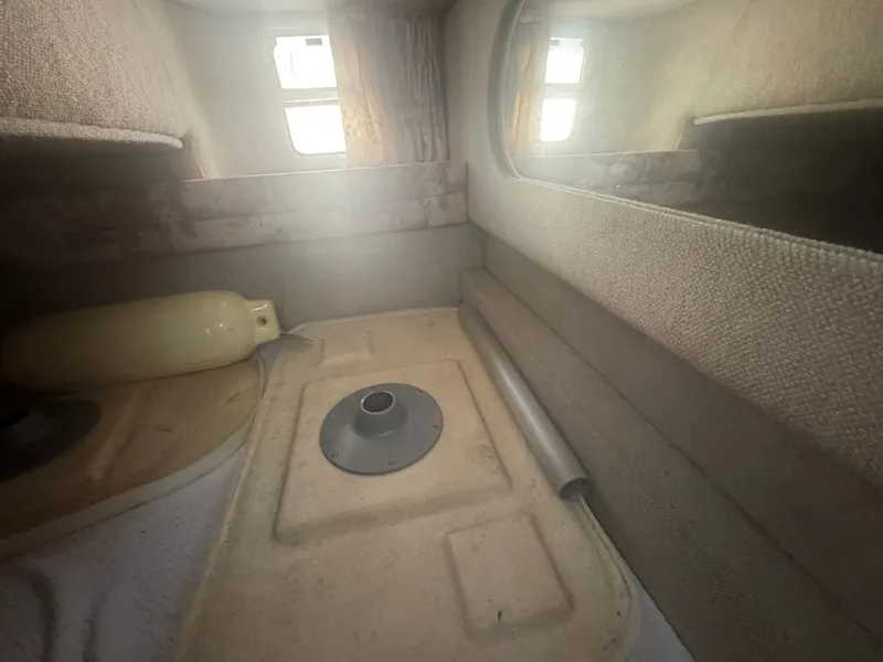 Slide: The Image of Sea Ray 270 Sundancer 1998 - 9