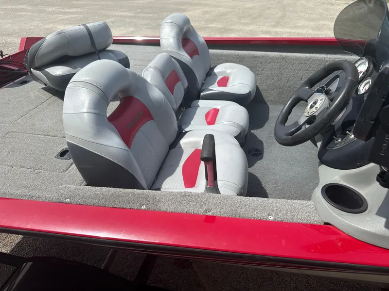 Slide: The Image of Tracker Pro Team 175 TXW 2012 - 10