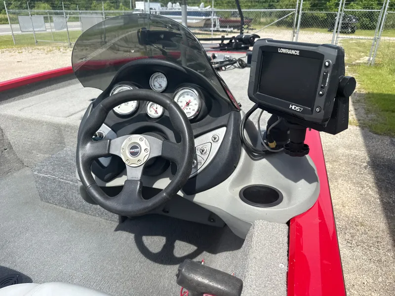 Slide: The Image of Tracker Pro Team 175 TXW 2012 - 11