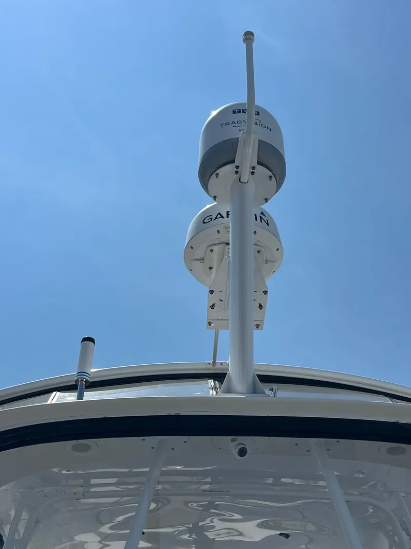 Slide: The Image of Radar Mast / TracVision - 10