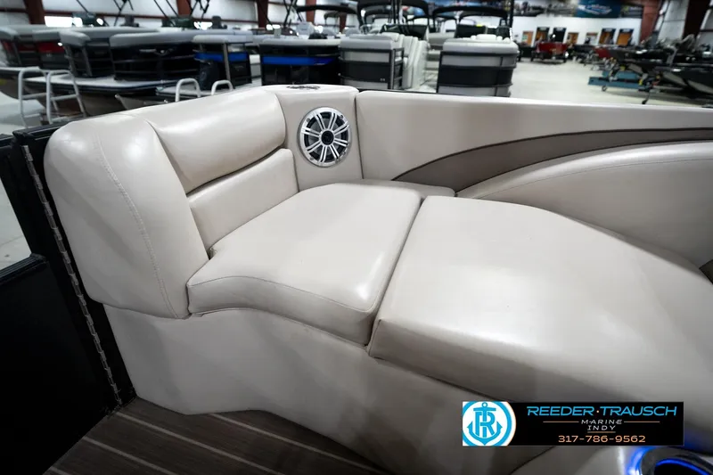 Slide: The Image of Luxurious seating on a 2016 Bennington 2375 GCW pontoon boat, featuring premium upholstery. - 46
