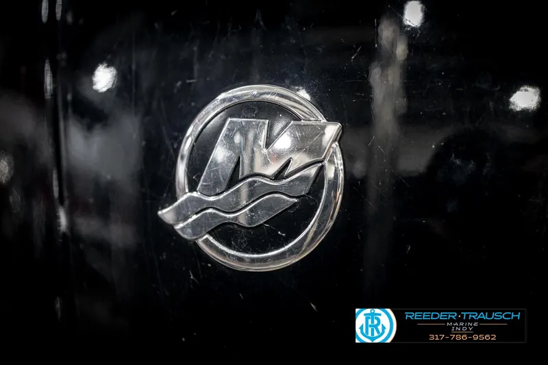 Slide: The Image of 2016 Bennington 2375 GCW boat emblem with Reeder-Trausch Marine logo. - 52