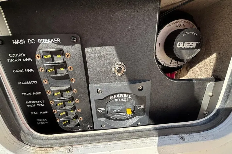 Slide: The Image of Main DC breaker panel on 2004 Sea Ray 260 Sundancer boat. - 12