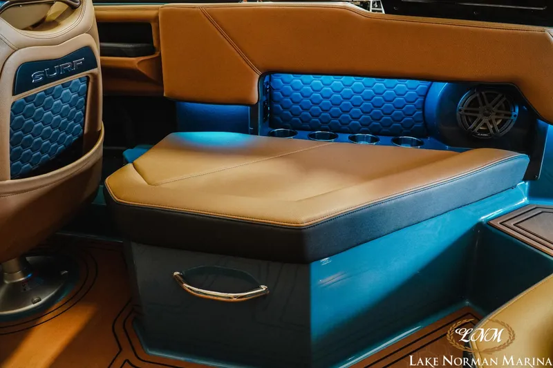 Slide: The Image of Cobalt R4 Surf 2026 - 14