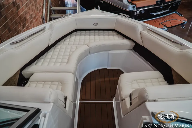 Slide: The Image of Cobalt R5 2020 - 18