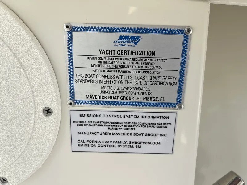 Slide: The Image of Cobia 265 Open Center Console 2026 - 38