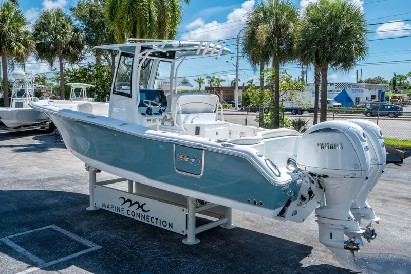 Slide: The Image of Sea Hunt Ultra 265 SE 2026 - 4