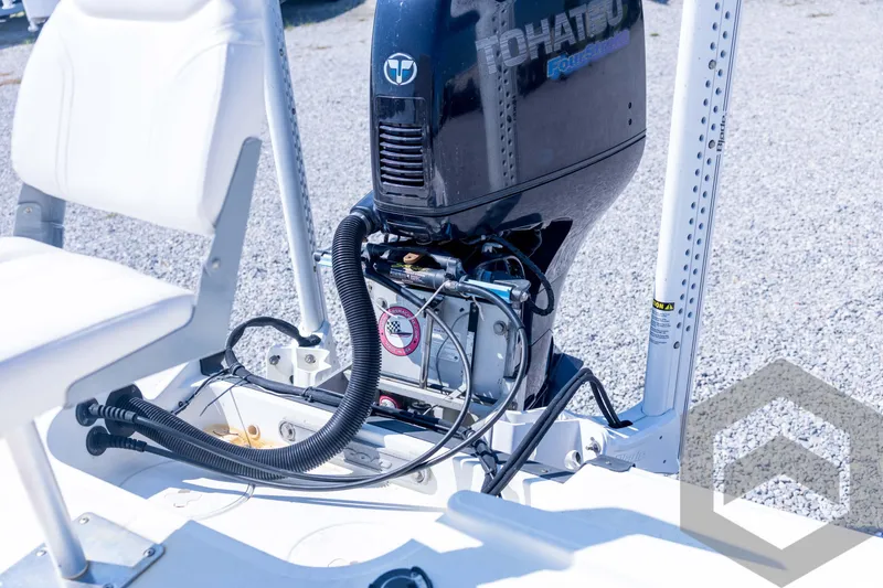 Slide: The Image of 2008 Triton 240 LTS boat with Tohatsu outboard motor, detailed view. - 60