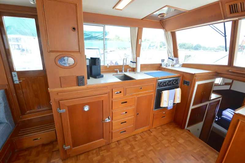 Slide: The Image of Grand Banks 42 Classic 1996 - 22