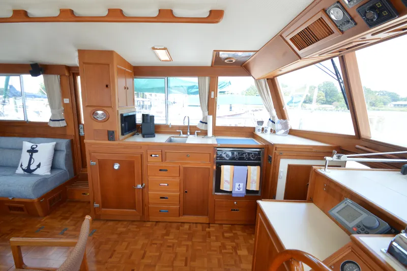 Slide: The Image of Grand Banks 42 Classic 1996 - 23