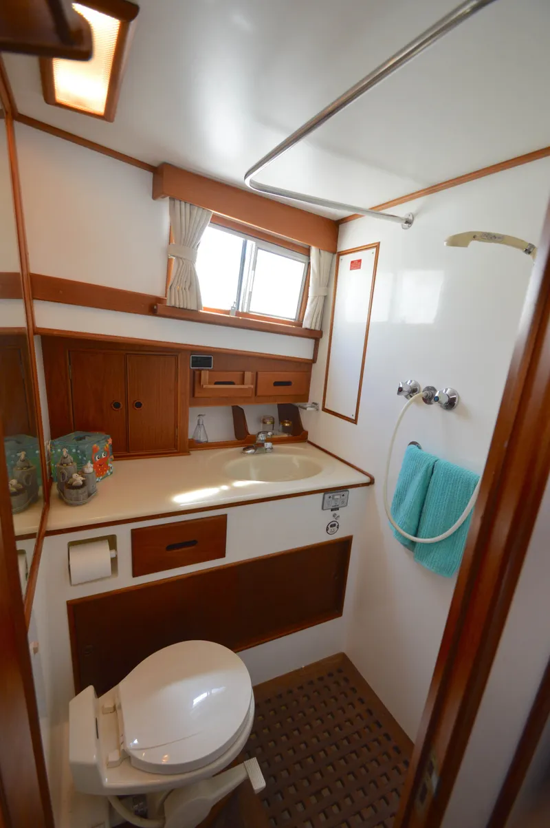 Slide: The Image of Grand Banks 42 Classic 1996 - 40