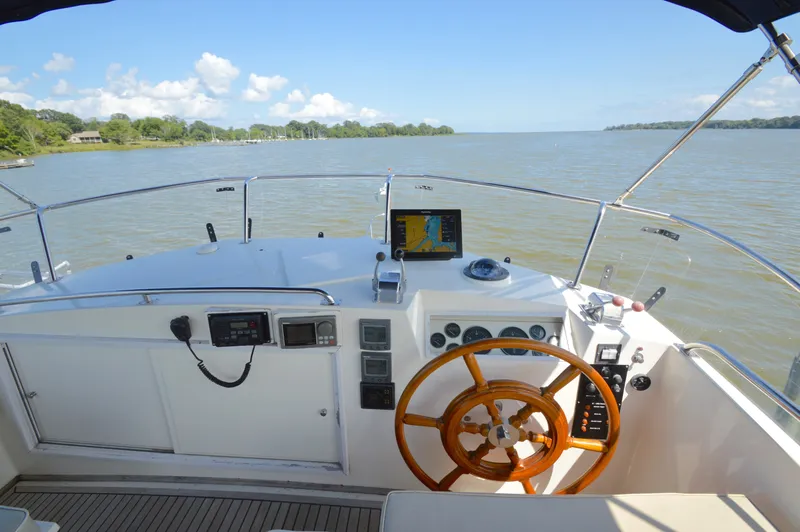 Slide: The Image of Grand Banks 42 Classic 1996 - 47