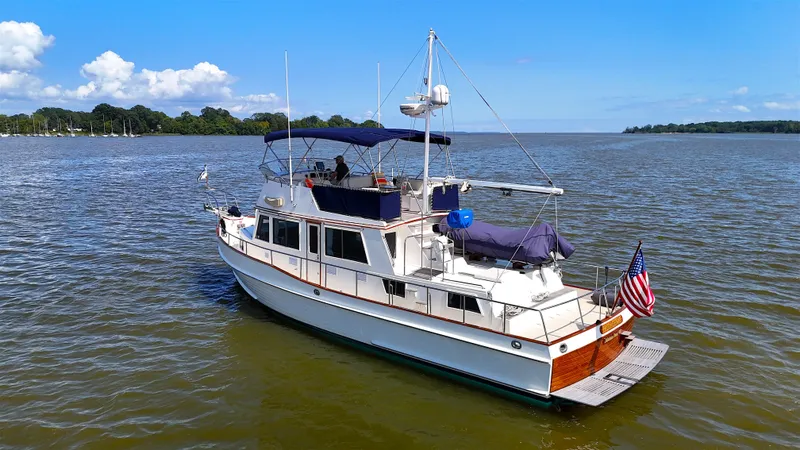 Slide: The Image of Grand Banks 42 Classic 1996 - 7