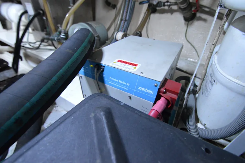 Slide: The Image of Grand Banks 42 Classic 1996 - 80