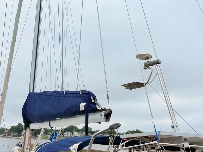 Slide: The Image of Catalina 42 1989 - 24