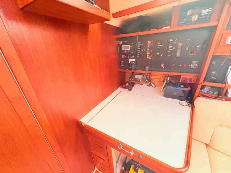 Slide: The Image of Catalina 42 1989 - 32