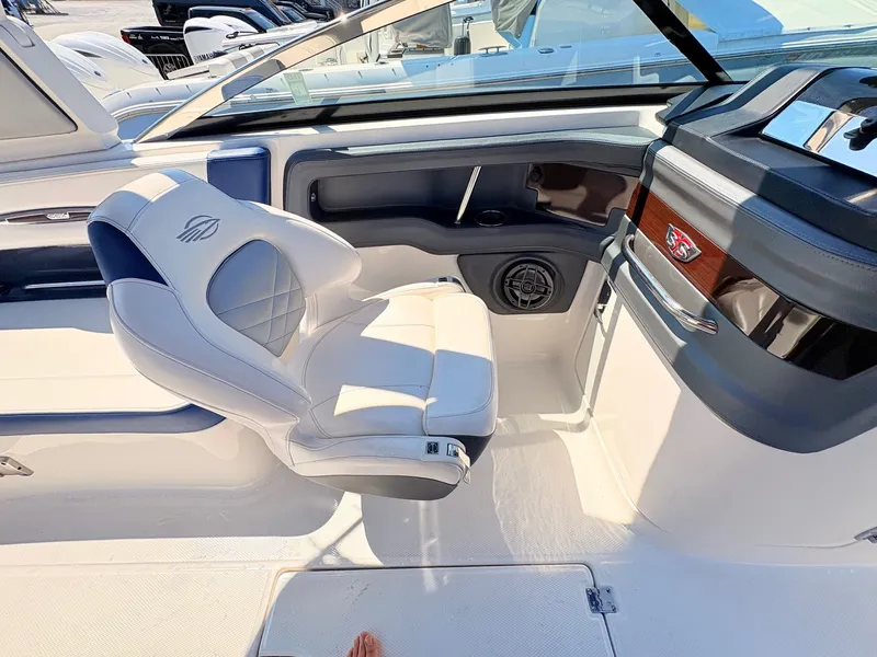 Slide: The Image of Chaparral 287 SSX 2021 - 14