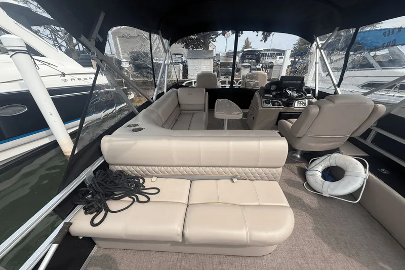 Slide: The Image of Ranger RIATA 223 F 2021 - 13