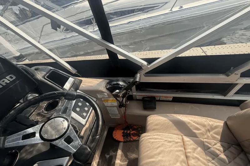 Slide: The Image of Ranger RIATA 223 F 2021 - 23