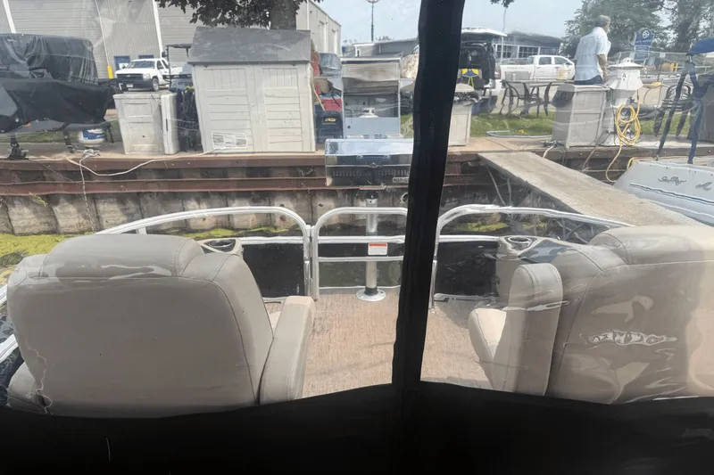 Slide: The Image of Ranger RIATA 223 F 2021 - 25