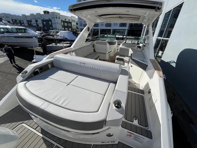 Slide: The Image of Sea Ray SLX 310 Outboard 2026 - 23