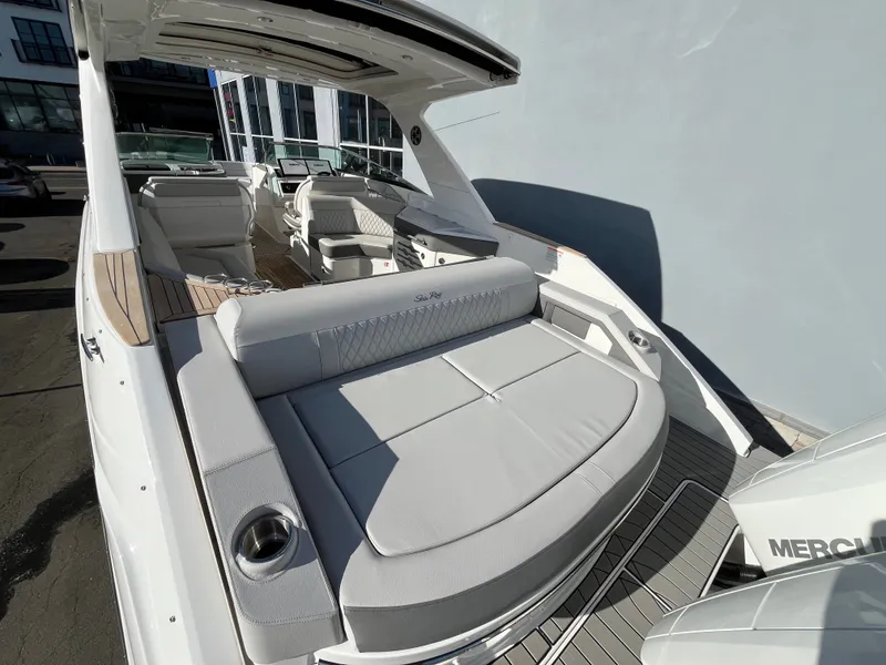 Slide: The Image of Sea Ray SLX 310 Outboard 2026 - 24