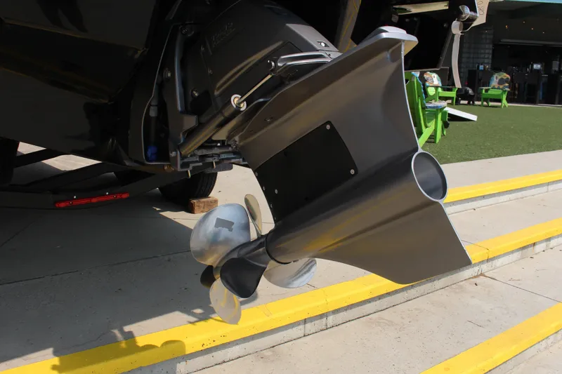 Slide: The Image of 2025 Cobalt R8 Surf boat propeller and drive system close-up. - 4