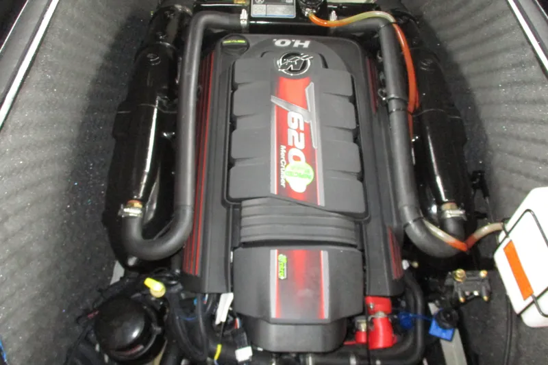 Slide: The Image of 2023 Heyday WT-2DC engine compartment featuring a powerful 620 horsepower motor. - 24