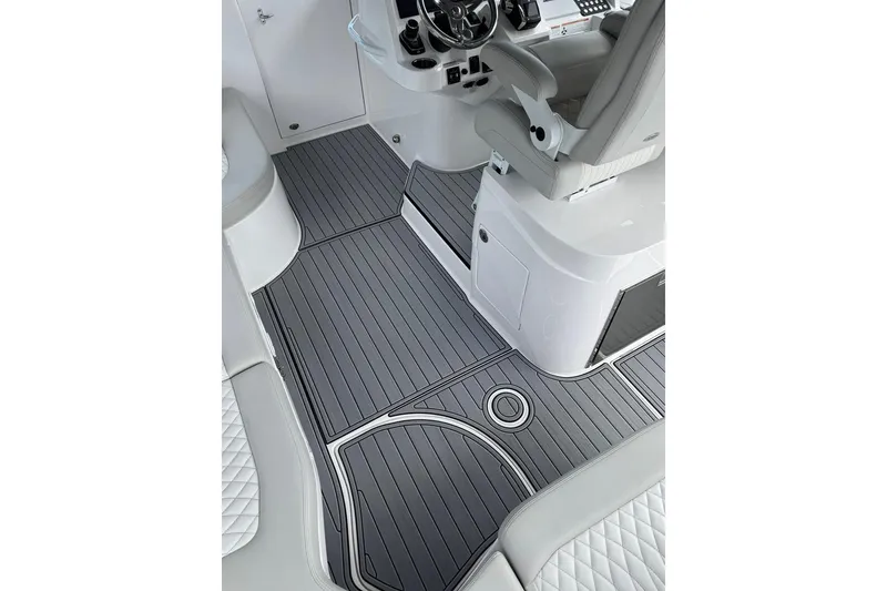 Slide: The Image of 2023 Intrepid 477 - 23