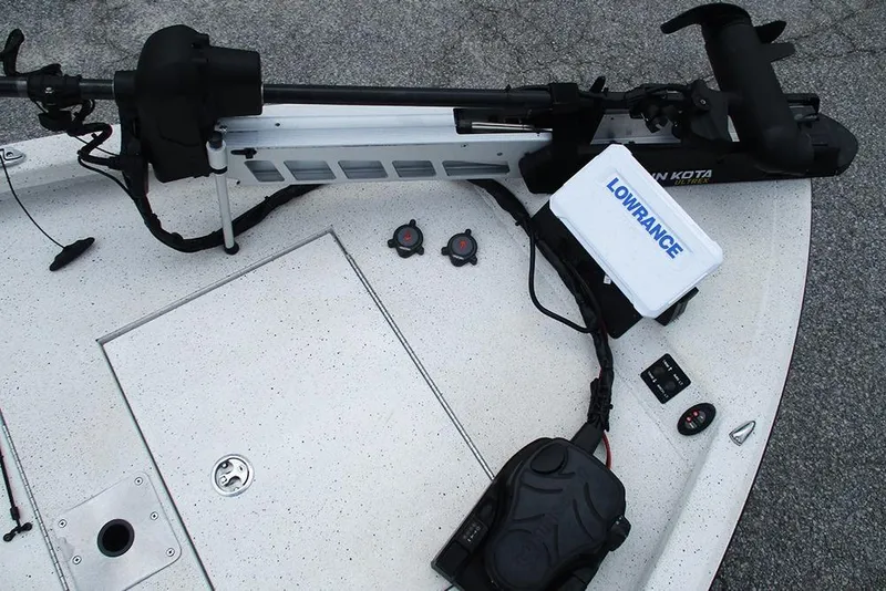 Slide: The Image of 2023 Vexus AVX2180CC boat deck with Minn Kota trolling motor and Lowrance electronics. - 31