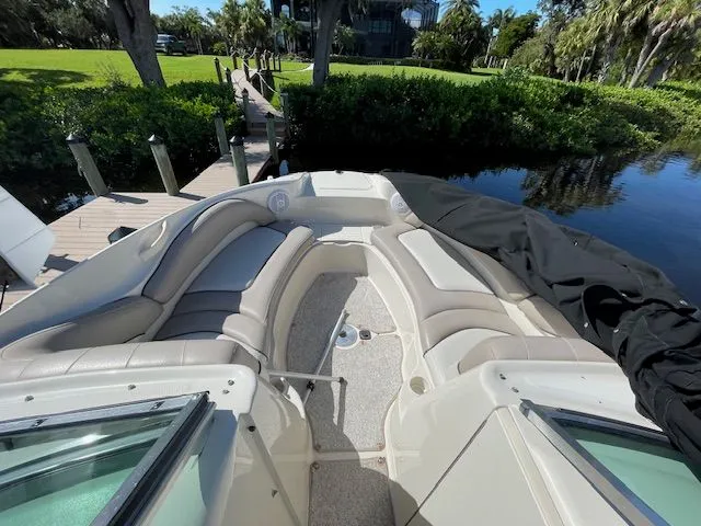 Slide: The Image of Sea Ray 220 Sundeck 2003 - 17