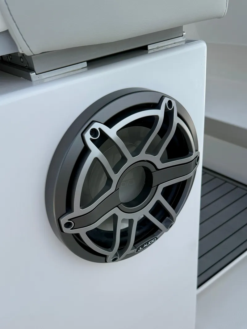 Slide: The Image of JBL Audio - 33