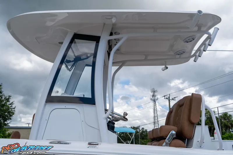 Slide: The Image of 2025 Sea Hunt Ultra 235 SE boat with sleek design and comfortable seating. - 32