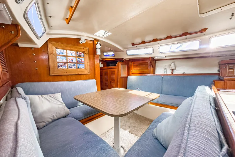 Slide: The Image of Catalina 30 1984 - 52