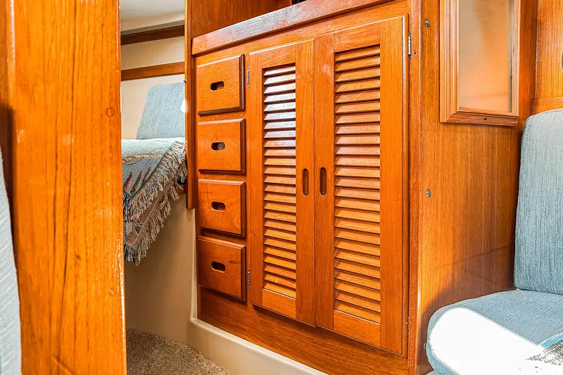 Slide: The Image of Catalina 30 1984 - 57