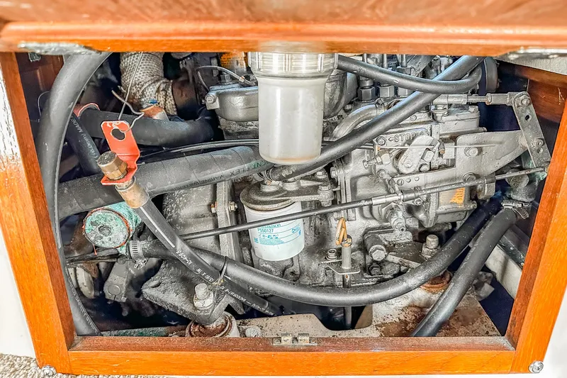 Slide: The Image of Catalina 30 1984 - 79