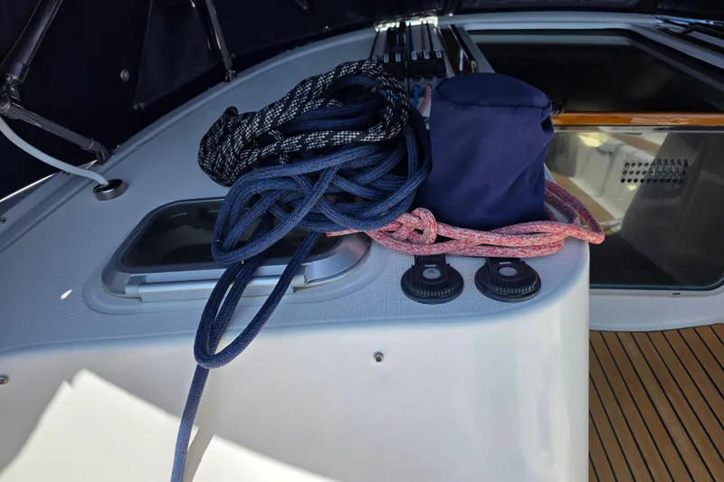 Slide: The Image of Coiled ropes on Jeanneau 49 Performance yacht deck, 2007 model. - 18