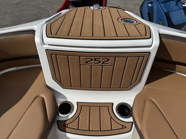 Slide: The Image of Yamaha 252SD 2025 - 12