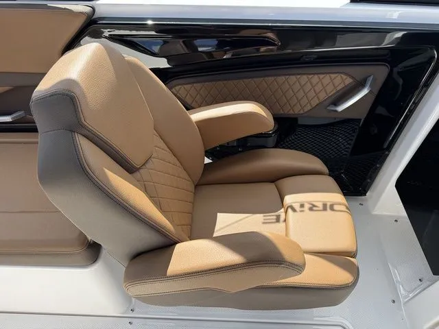 Slide: The Image of Yamaha 252SD 2025 - 16