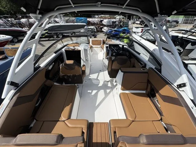 Slide: The Image of Yamaha 252SD 2025 - 7