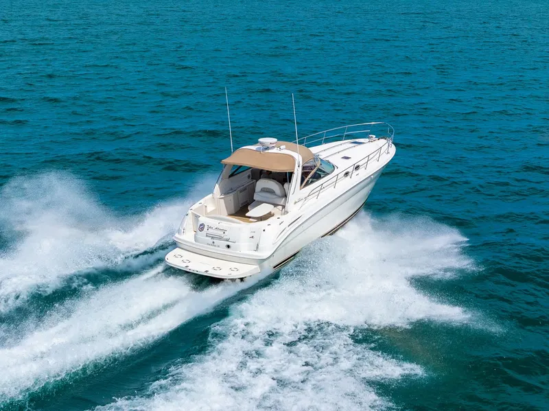 Slide: The Image of Sea Ray 380 Sundancer 2000 - 14
