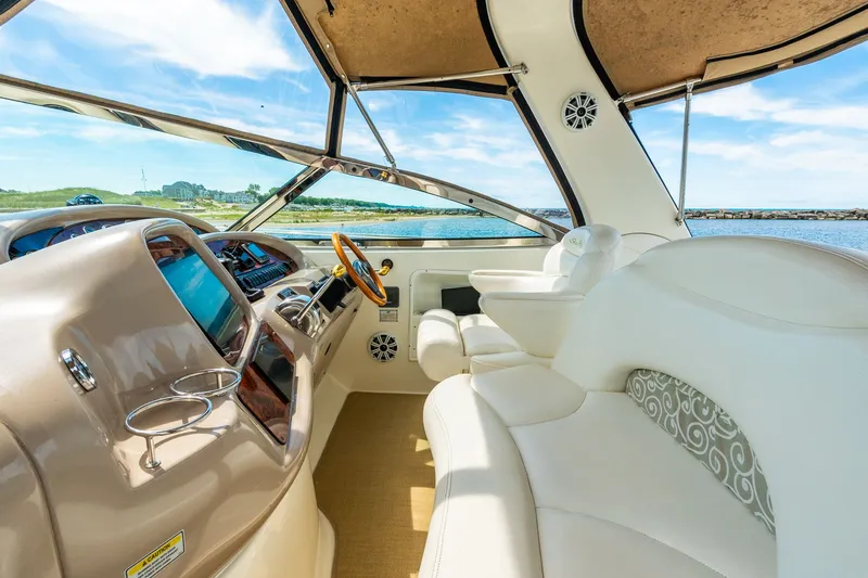 Slide: The Image of Sea Ray 380 Sundancer 2000 - 18