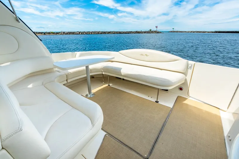 Slide: The Image of Sea Ray 380 Sundancer 2000 - 21