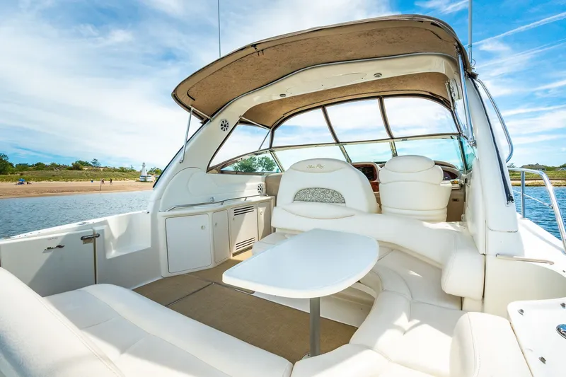 Slide: The Image of Sea Ray 380 Sundancer 2000 - 25